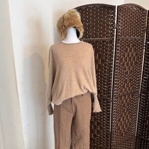 Quince Cashmere Sweater Beige Tan women's Crewneck Size S/M Minimalist Vibe